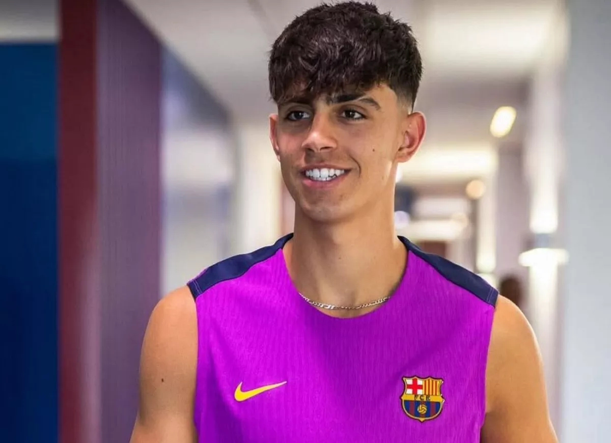 Manchester City Bidik Marc Bernal sebagai Penerus Jangka Panjang Rodri, Barcelona Pasang Harga Fantastis