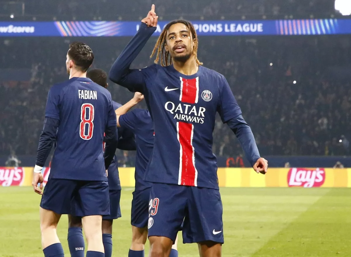 Bradley Barcola Lebih Kepincut Gabung Liverpool: Banderol Fantastis PSG Luluh?