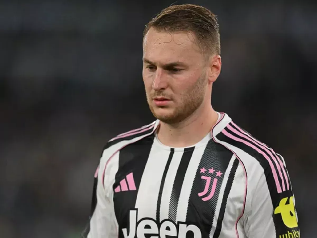 Panas! Manchester United dan Aston Villa Sikut-Sikutan Demi Gelandang Juventus Teun Koopmeiners