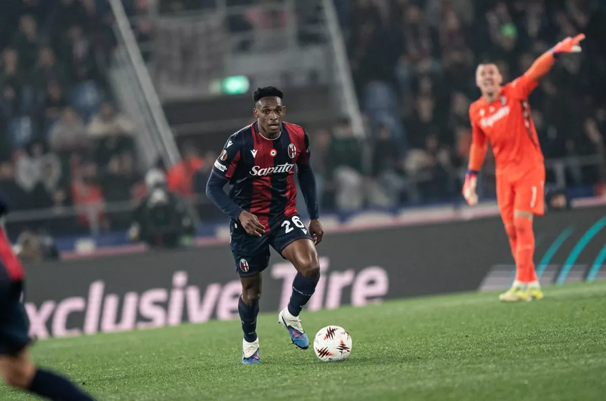 Manchester United Incar Jhon Lucumi dari Bologna: Jadi Target Ideal?