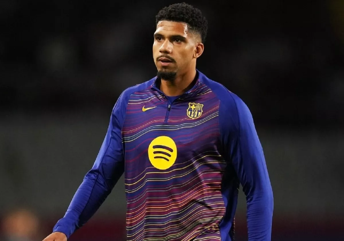 Kejutkan Bursa Transfer, Liverpool Boyong Ronald Araujo dari Barcelona