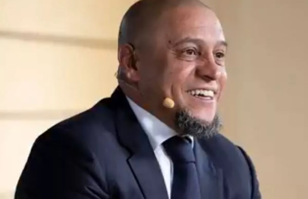 Ramai Dikabarkan Jadi Mualaf Usai Nikahi Agen Cantik Berdarah Maroko, Begini Jawaban Tegas Roberto Carlos