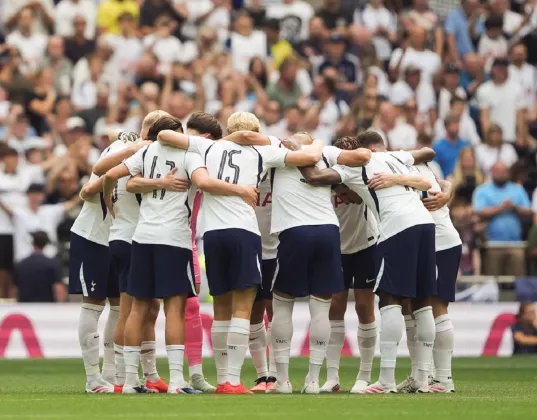 Head to Head Brentford vs Tottenham Hotspur: Spurs Belum Terkalahkan di 5 Laga Terakhir