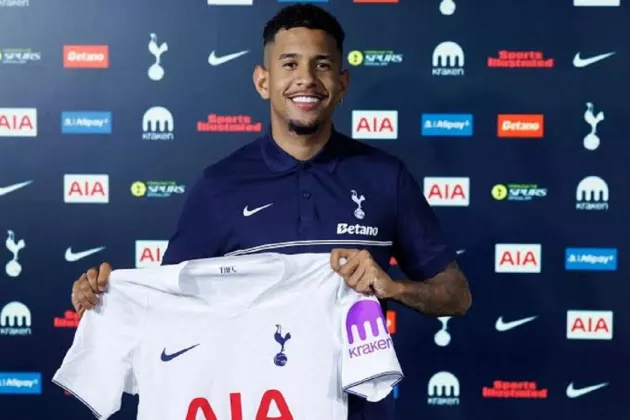 Tottenham Hotspur Resmi Boyong Savinho dari Manchester City Senilai Rp1,85 Triliun