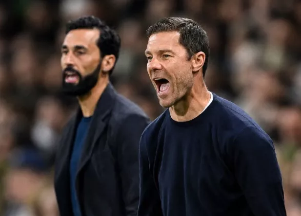 Xabi Alonso Puji Trio Lini Depan Chelsea Usai Bungkam Fulham di Laga Perdana