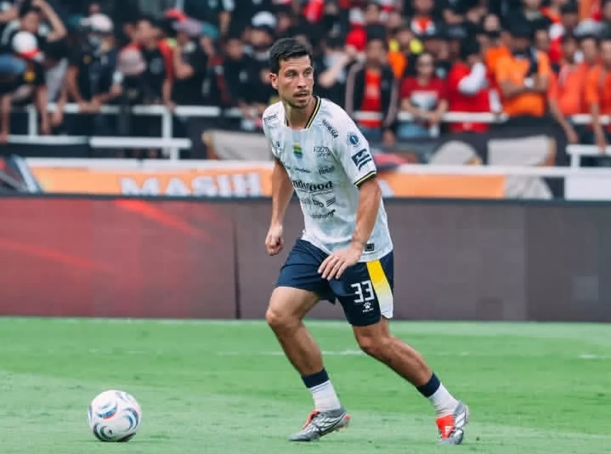 Hasil Super League 2026: Dijegal Thom Haye Tak Berkutik saat Persib Takluk di SUGBK 