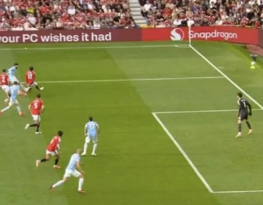 Blunder Derby Manchester, Pro Ref Sanksi Dua Petugas VAR
