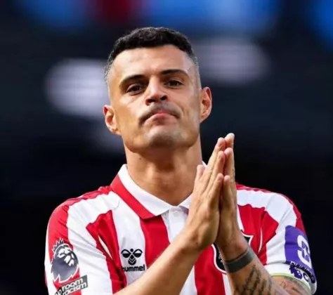 Pakai Sertifikat Vaksin Palsu, Granit Xhaka Minta Maaf dan Siap Jalani Investigasi Hukum