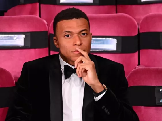 China Respons Dingin Permintaan Maaf Kylian Mbappe Usai Ledek Mao Zedong