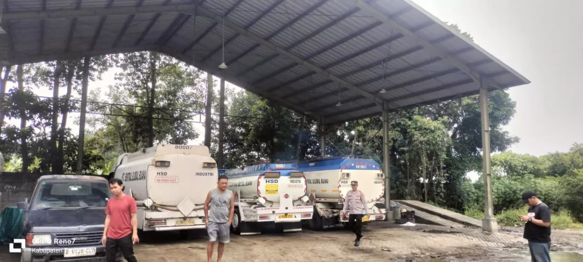 Selidiki Laporan Warga, Polsek Panongan Cek Lokasi Diduga Tempat Penyalahgunaan BBM