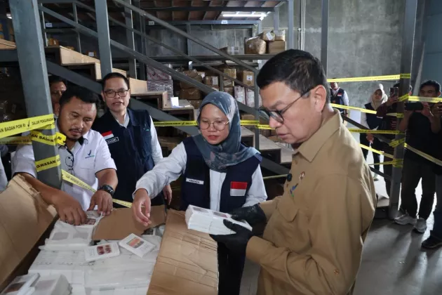 BPOM Bongkar Gudang Kosmetik Ilegal Senilai Rp 27,6 Miliar di Tangerang