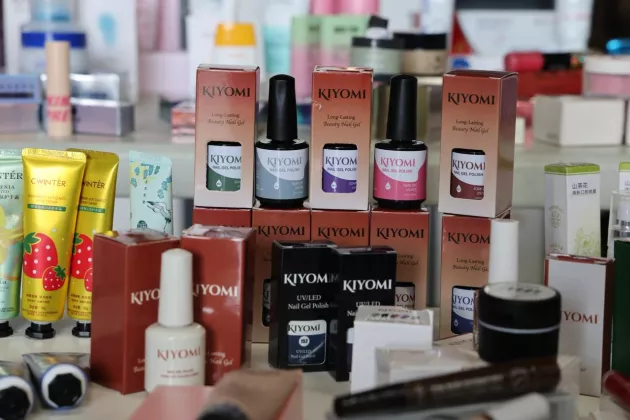 Gerebek Gudang di Tangerang BPOM Sita 2 Juta Kosmetik Ilegal
