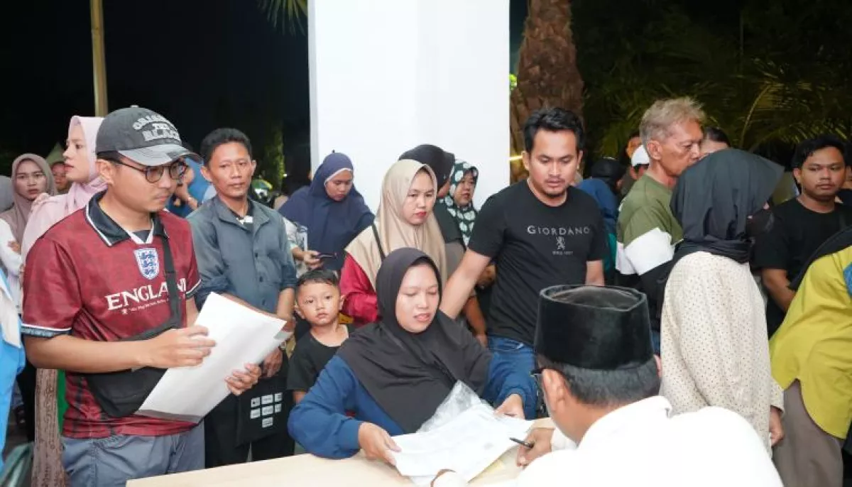 Pelayanan Malam di Kecamatan Tigaraksa Diserbu Warga!