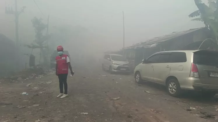 Begini Awal Mula Kebakaran TPA Jatiwaringin, Gas Metan dan Angin Kencang Picu Api Cepat Merembet