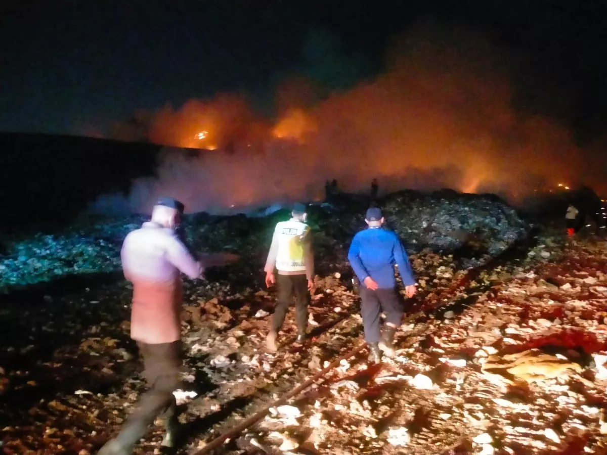 Polresta Tangerang Siagakan Personel di TPA Jatiwaringin 