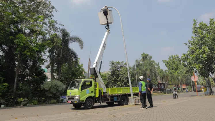 Pemkot Tangsel Targetkan 3.280 Titik PJU Baru