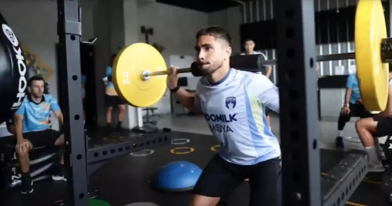 Dua Pekan Genjot Fisik, Carlos Pena Siapkan Persita Sambut Musim Baru