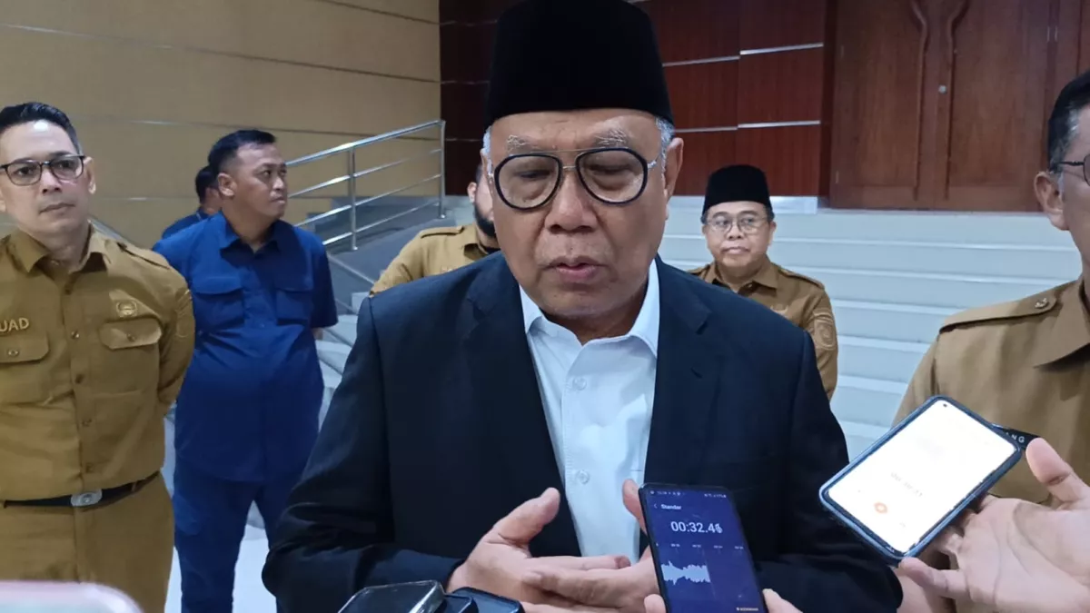 DPRD Tangsel Inisiasi Raperda Jaminan Sosial Ketenagakerjaan, Benyamin Davnie Beri Dukungan Penuh