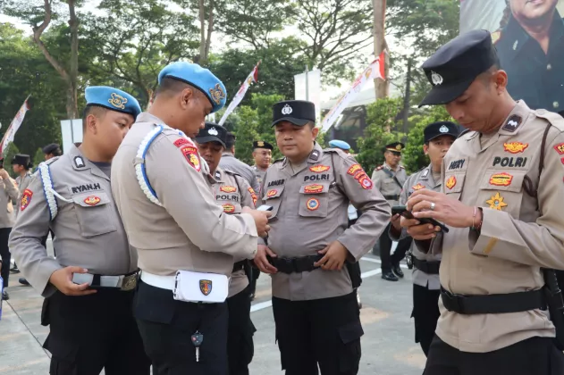 Cegah Anggota Main Judol, HP Milik Personel Polresta Tangerang Dicek Propam! 