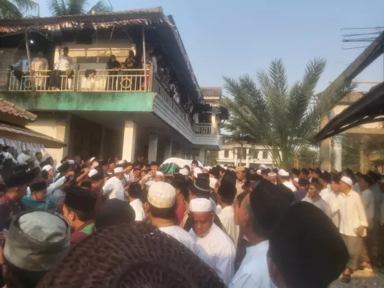 Ribuan Pelayat dan Tokoh Banten Hadiri Pemakaman Ulama Tangerang KH. Ahmad Fudoli