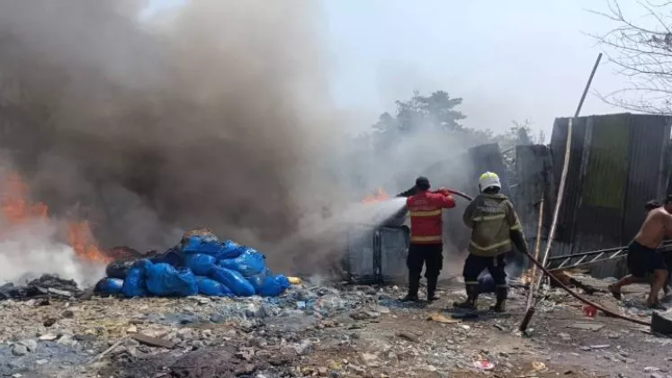 Akibat Suhu Ekstrem, Lima Kebakaran Landa Kota Tangerang dalam Sehari