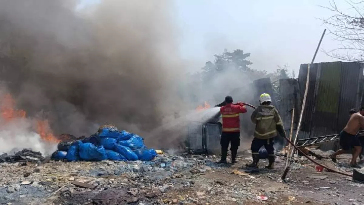 Akibat Suhu Ekstrem, Lima Kebakaran Landa Kota Tangerang dalam Sehari