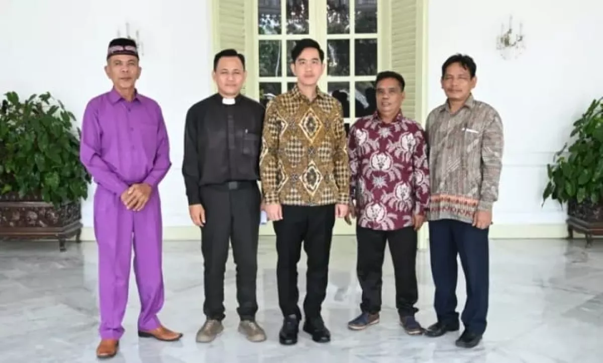 Wapres Gibran Temui Jemaat GKPI Rajeg di Istana, Pastikan Hak Beribadah Aman dan Nyaman