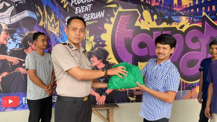 Hari Jadi ke-75 Humas Polresta Tangerang Gelar Baksos, Kasi Humas Terbaik: Polri Komitmen Dekat dengan Masyarakat