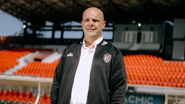 Peta Persaingan Berubah, Johnny Jansen Minta Bali United Waspadai Persita