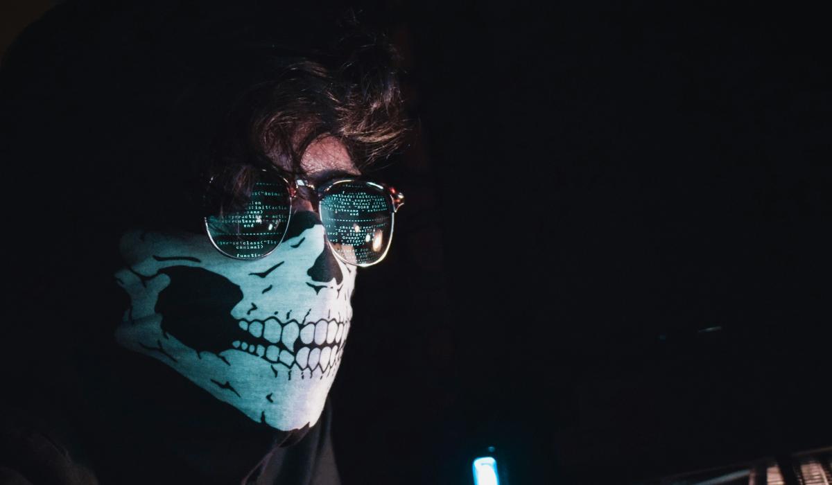 Simak Disini Tips Jitu Agar Terhindar dari Serangan Hacker, Dijamin Anti Bobol!