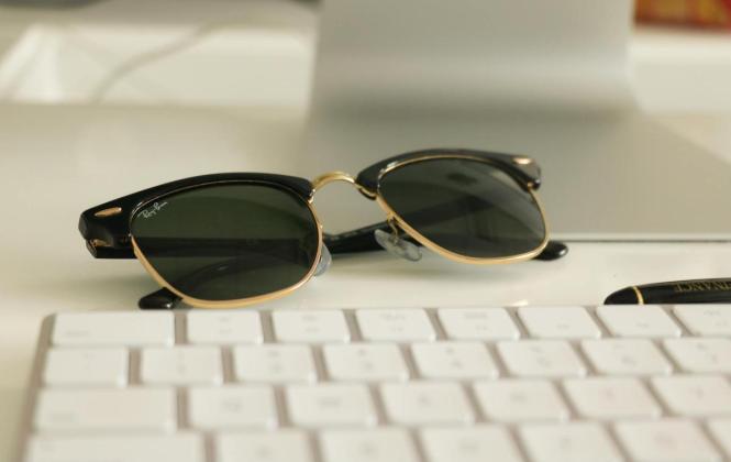 Mark Zuckerberg: Kacamata Pintar Ray-Ban Meluncur Jelang Akhir Tahun