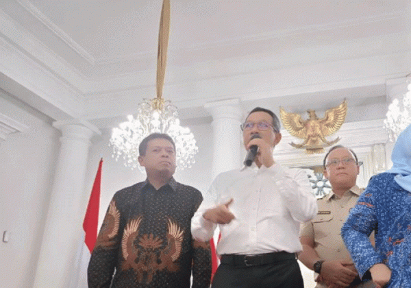 Heru Pastikan Realisasi Sekolah Swasta Gratis Terus Berjalan