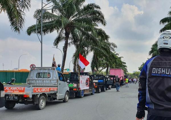 Marak Pungli di Kota Bekasi, Ratusan Sopir Angkutan Barang Gelar Demo ke Kantor Dishub