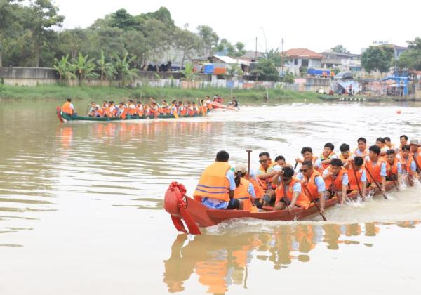 Final Lomba Perahu Naga Jadi Penutup Festival Peh Cun 2024 Kota Tangerang