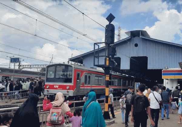 Libur Idul Adha, 324 Ribu Orang Gunakan Commuter Line Jabodetabek