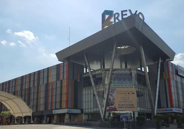 Operasional Pusat Perbelanjaan Ditutup, Keamanan Revo Mall Bekasi Diperketat Usai Kebakaran