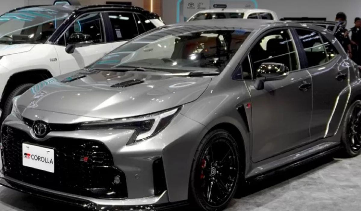 GR Corolla Resmi Meluncur: Tantang Dominasi Civic Type R di Segmen Hot-hatch dengan Harga Fantastis1