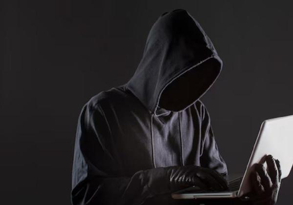 Data Rahasia Polri Dibobol Hacker Star Six! Beragam Informasi Sensitif Bocor ke Publik