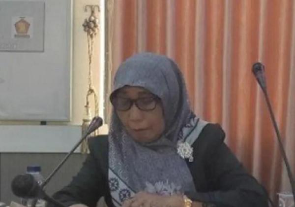 Pilu! Pensiunan Guru TK di Jambi Kaget Diminta Kembalikan Gaji RP 75 Juta: Saya Tak Sanggup