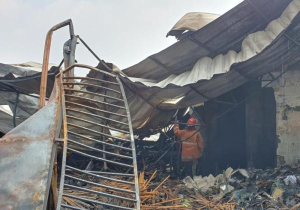 Kebakaran Gudang di Jatiasih Kota Bekasi, 5 Orang Meninggal Dunia 