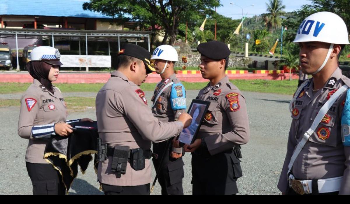 Polwan di Polres Buol Dipecat Gegara Sering Absen dan Bolos dari Tugas