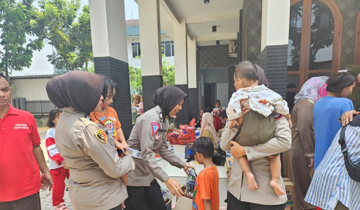 Anak-anak Korban Kebakaran Asrama Polri Balaraja Diberikan Trauma Healing