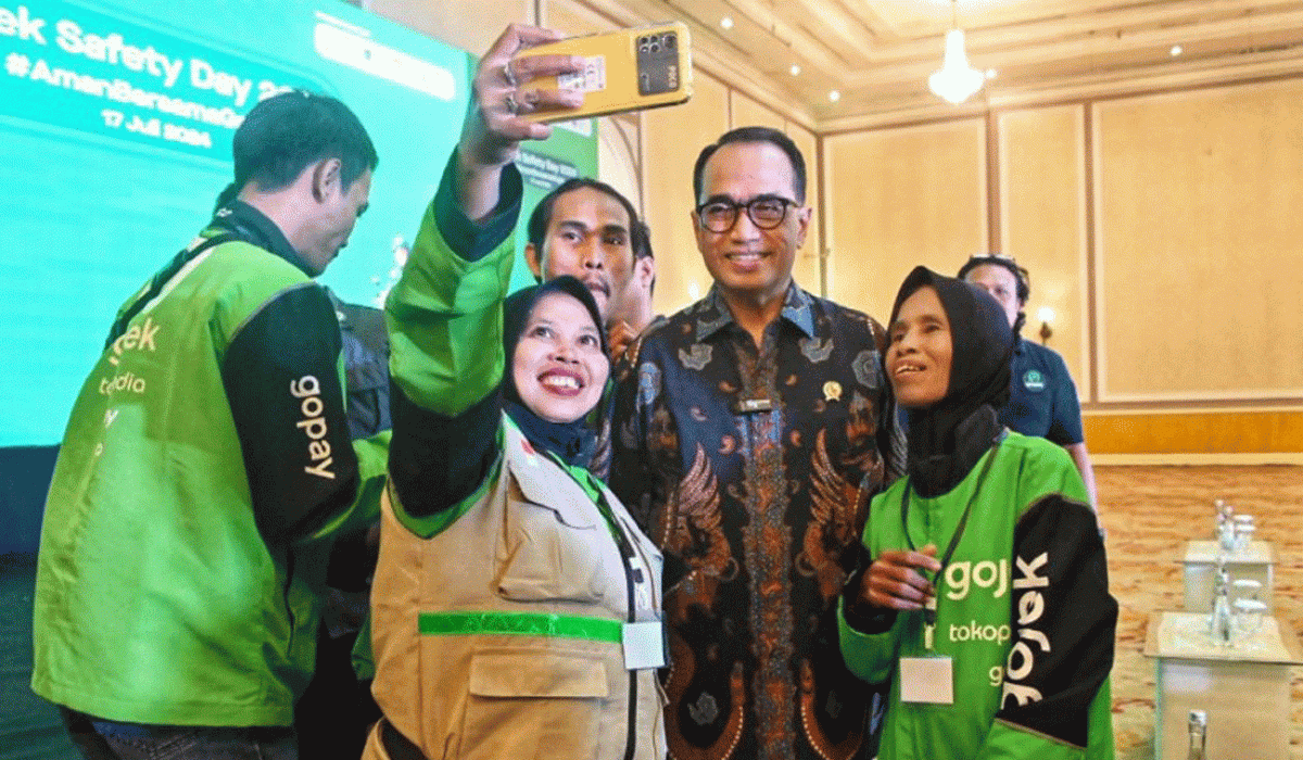 Menhub Budi Karya Ingatkan Pengemudi Transportasi Online Tingkatkan Keselamatan