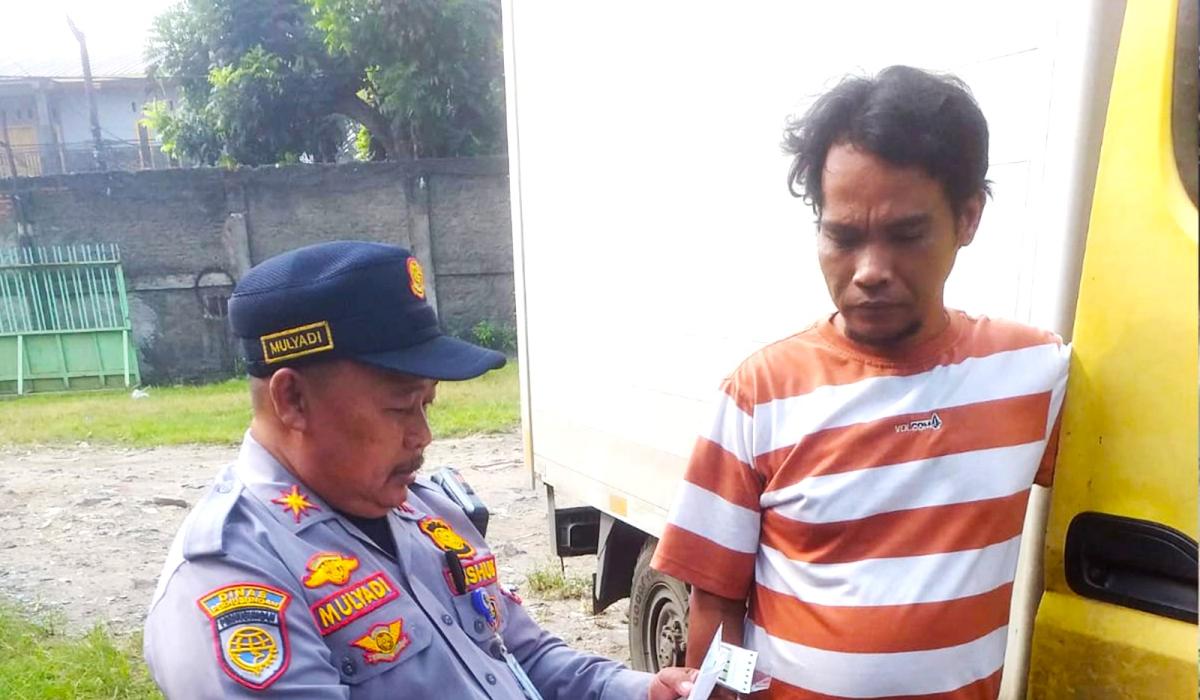 Puluhan Kendaraan Terjaring Razia KIR Dishub Kabupaten Tangerang
