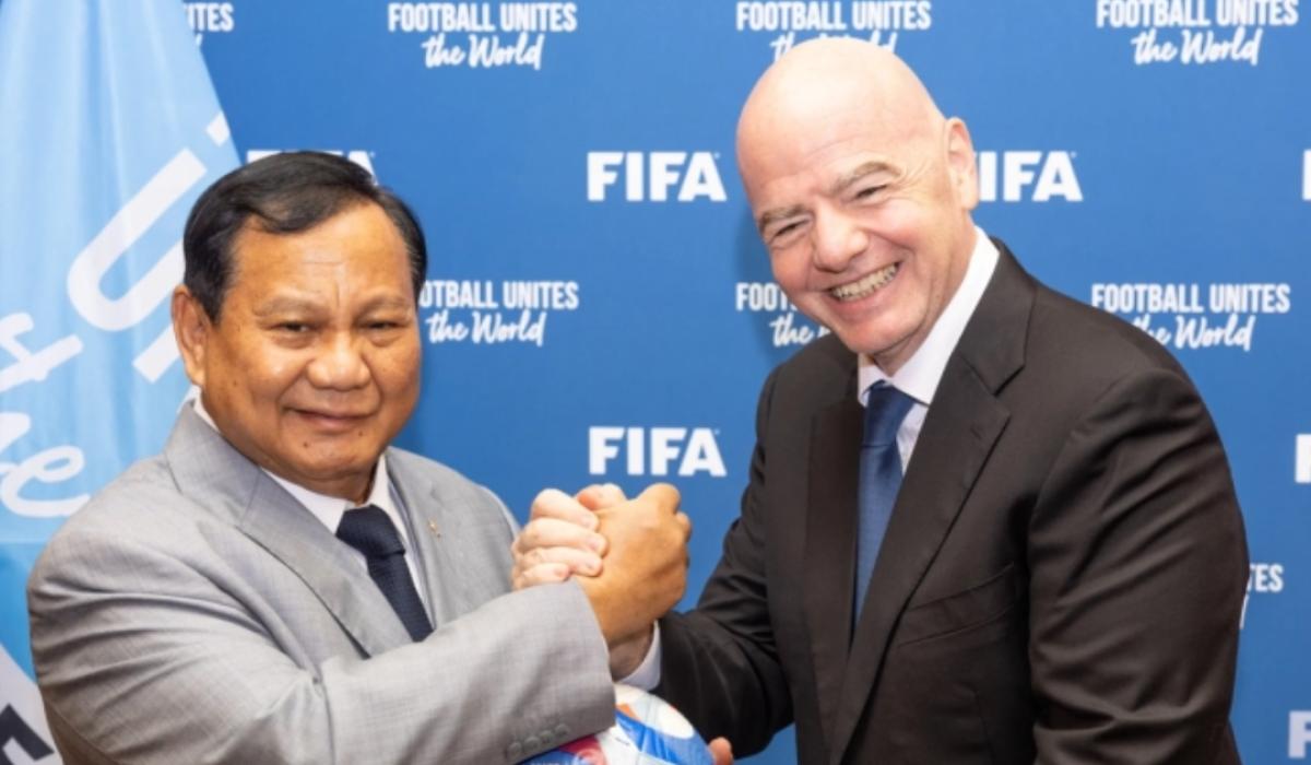 Prabowo Bertemu Presiden FIFA di Paris, Gianni Infantino Sanjung Indonesia