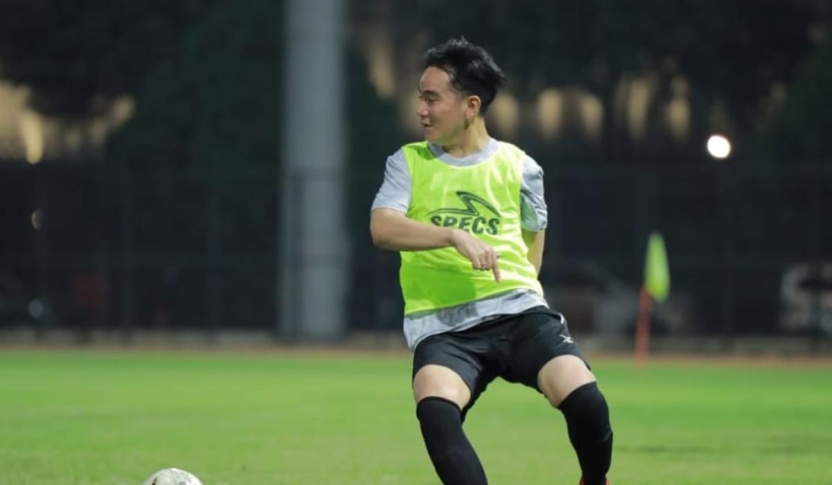 Wapres Terpilih Gibran Rakabuming Raka Curi Perhatian dengan Aksi Mini Soccer di GBK