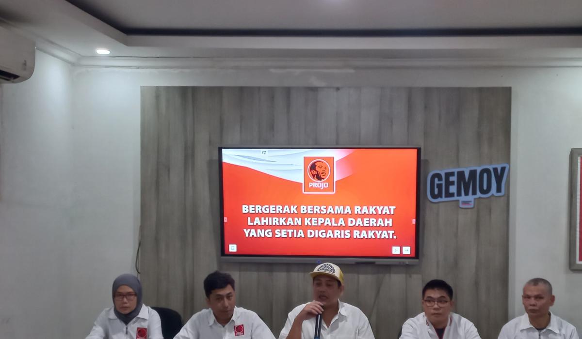 Projo Sebut Permintaan Maaf Jokowi di Hadapan Ulama Bersyukur karena Masa Krisis Sudah Dilewati