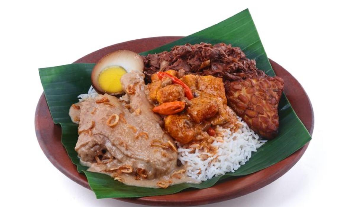 Resep Gudeg Khas Jogja: Nikmati Manisnya Kelezatan Kuliner Legendaris di Rumah