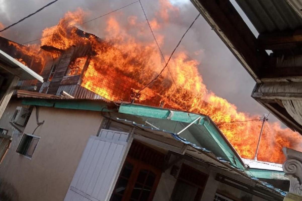 Kebakaran di Kota Medan Hanguskan 21 Rumah, Penyebab Kebakaran Masih dalam Penyelidikan