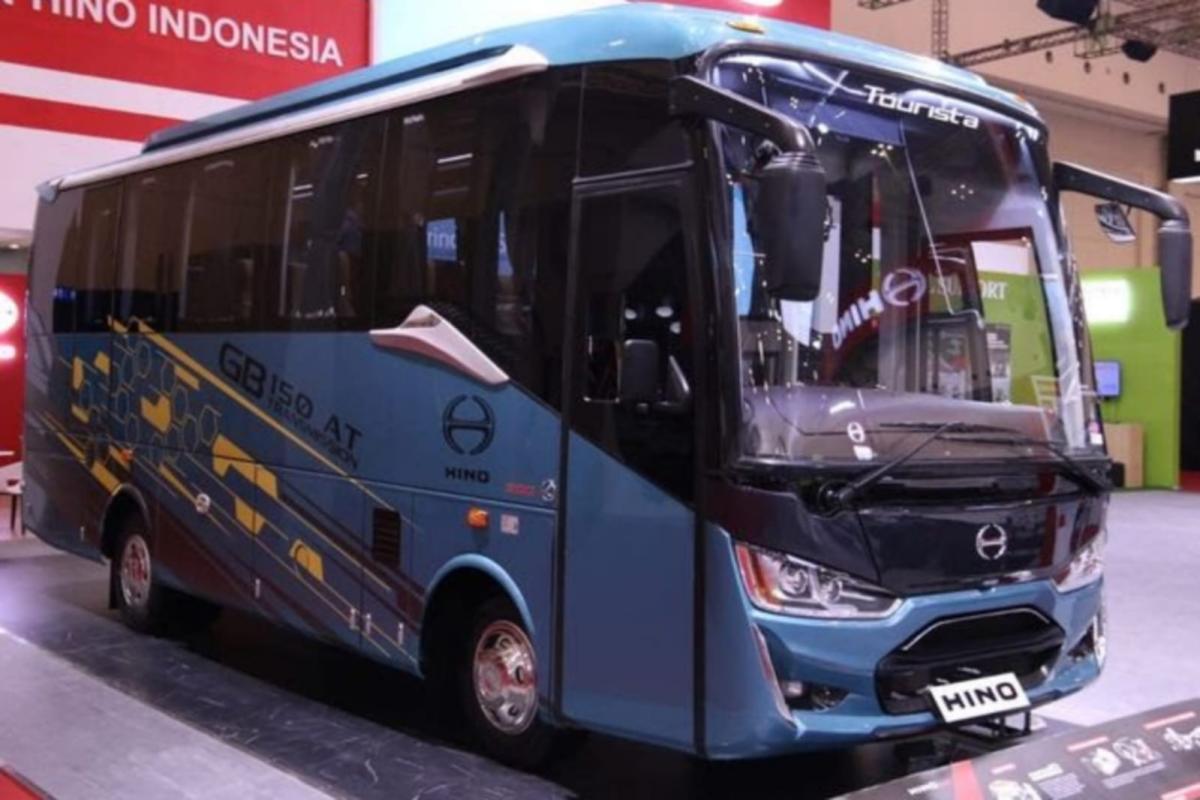 Mengenal Sasis Hino GB 150, Mesin Bus Matic yang Cocok Untuk Bisnis Perusahaan Otobus 